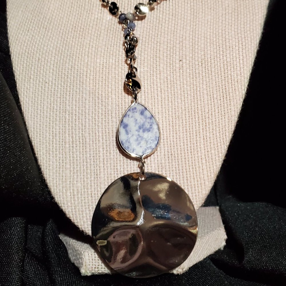 Magnolia Grace Silver necklace with purple and white accents NEW